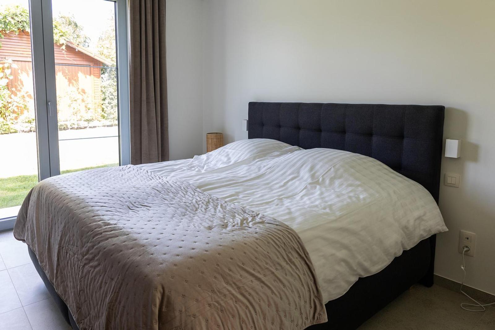 Den Eenink Zedelgem Extérieur photo